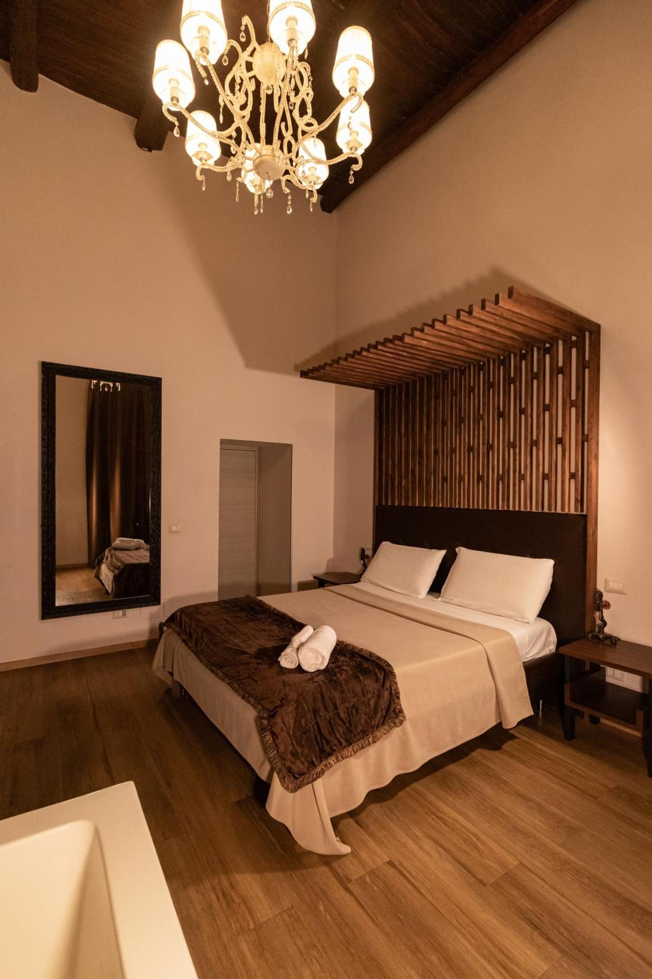 Duomo Luxury Suites Неаполь Экстерьер фото