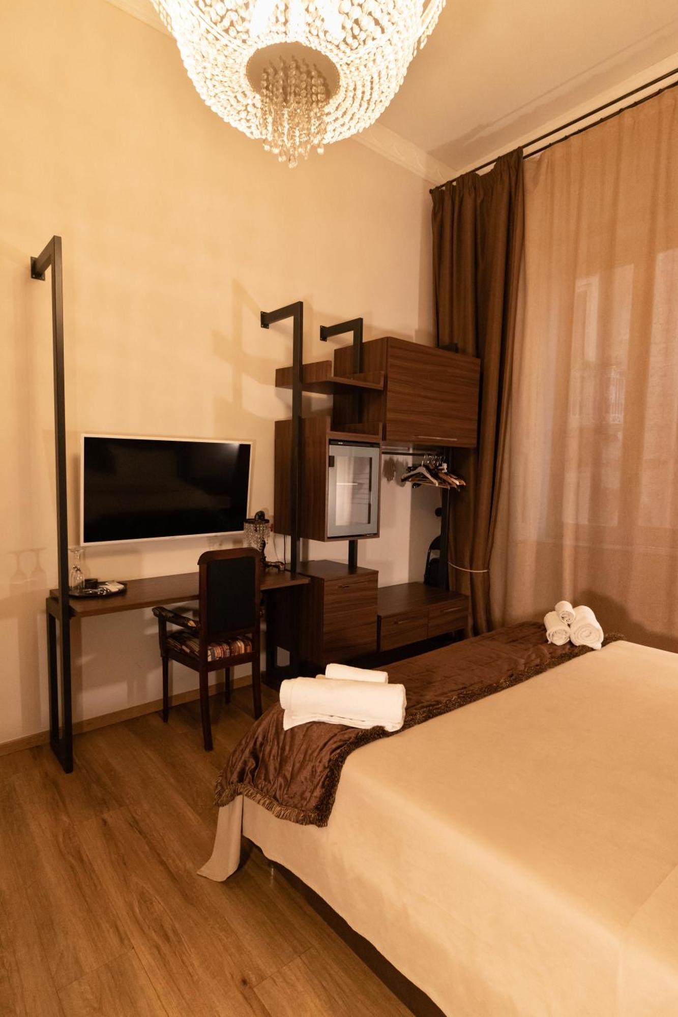 Duomo Luxury Suites Неаполь Экстерьер фото