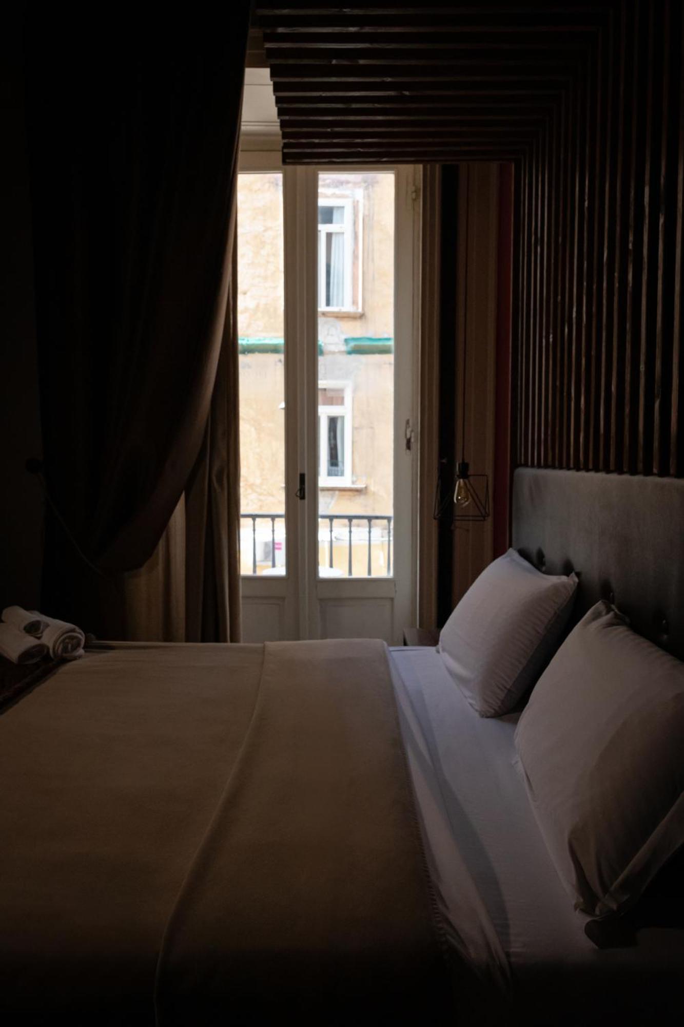 Duomo Luxury Suites Неаполь Экстерьер фото