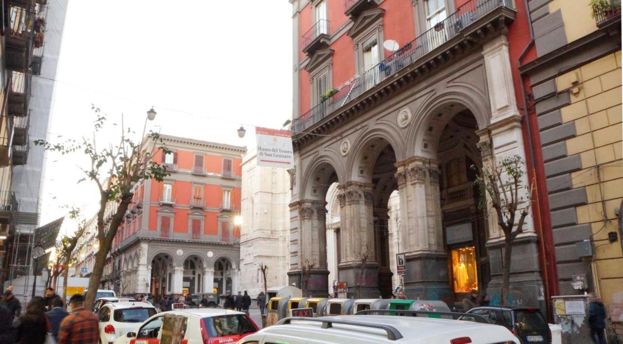 Duomo Luxury Suites Неаполь Экстерьер фото